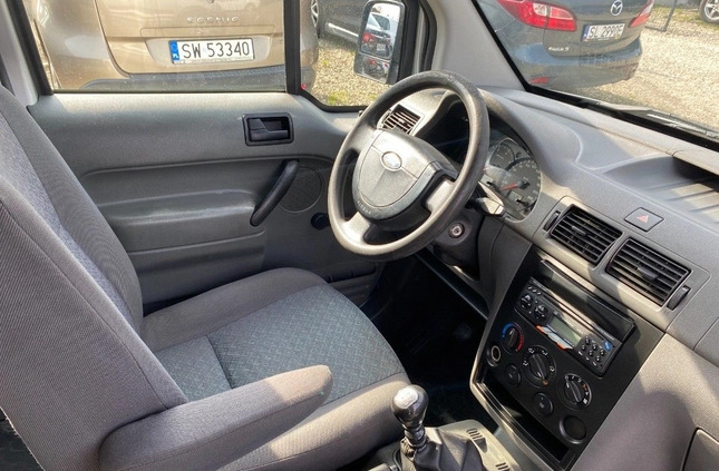 Ford Tourneo Connect cena 7690 przebieg: 223520, rok produkcji 2003 z Pilawa małe 67